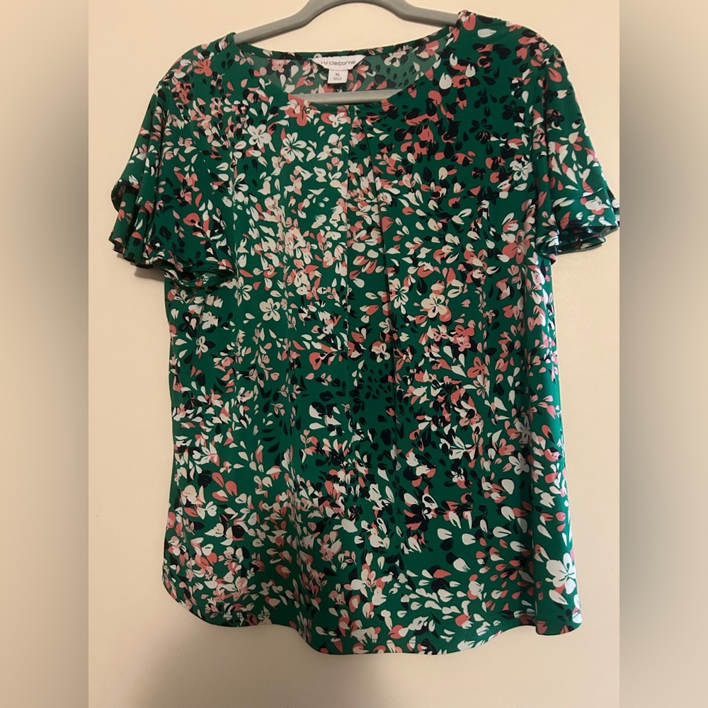 Liz Claiborne Green Floral Blouse